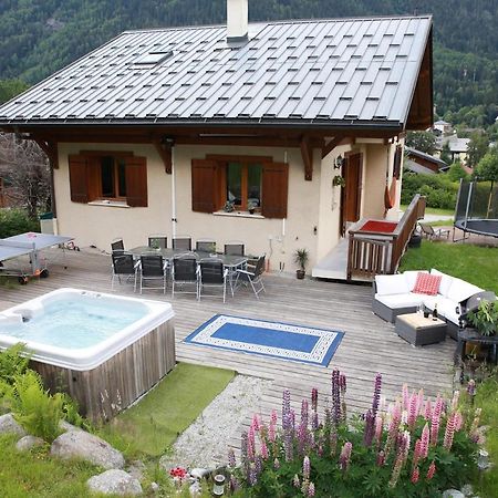 Chamonix Large Chalet, Sleeps 12, 200M2, 5 Bedroom, 4 Bathroom, Garden, Jacuzzi, Sauna Esterno foto