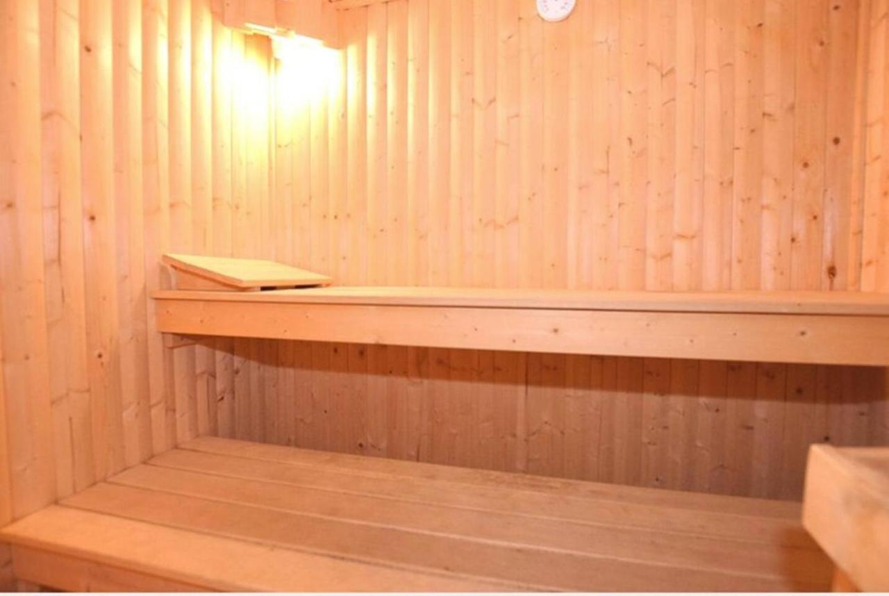 Chamonix Large Chalet, Sleeps 12, 200M2, 5 Bedroom, 4 Bathroom, Garden, Jacuzzi, Sauna Esterno foto