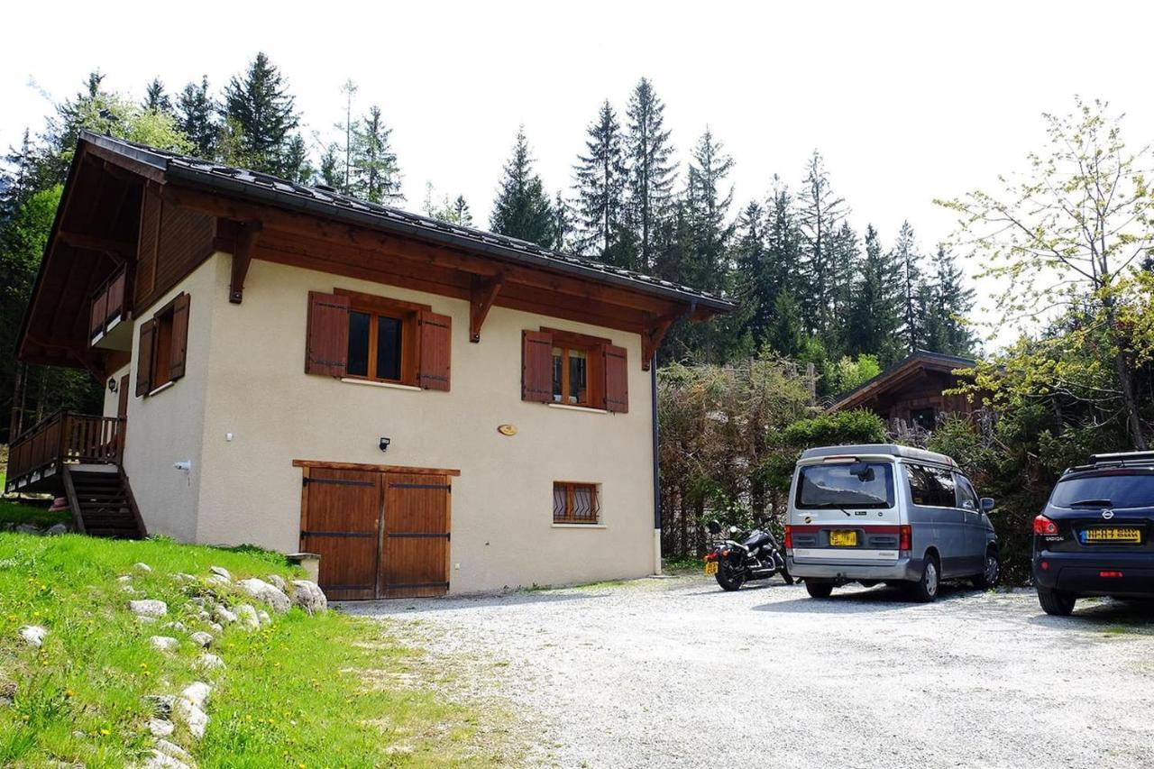 Chamonix Large Chalet, Sleeps 12, 200M2, 5 Bedroom, 4 Bathroom, Garden, Jacuzzi, Sauna Esterno foto