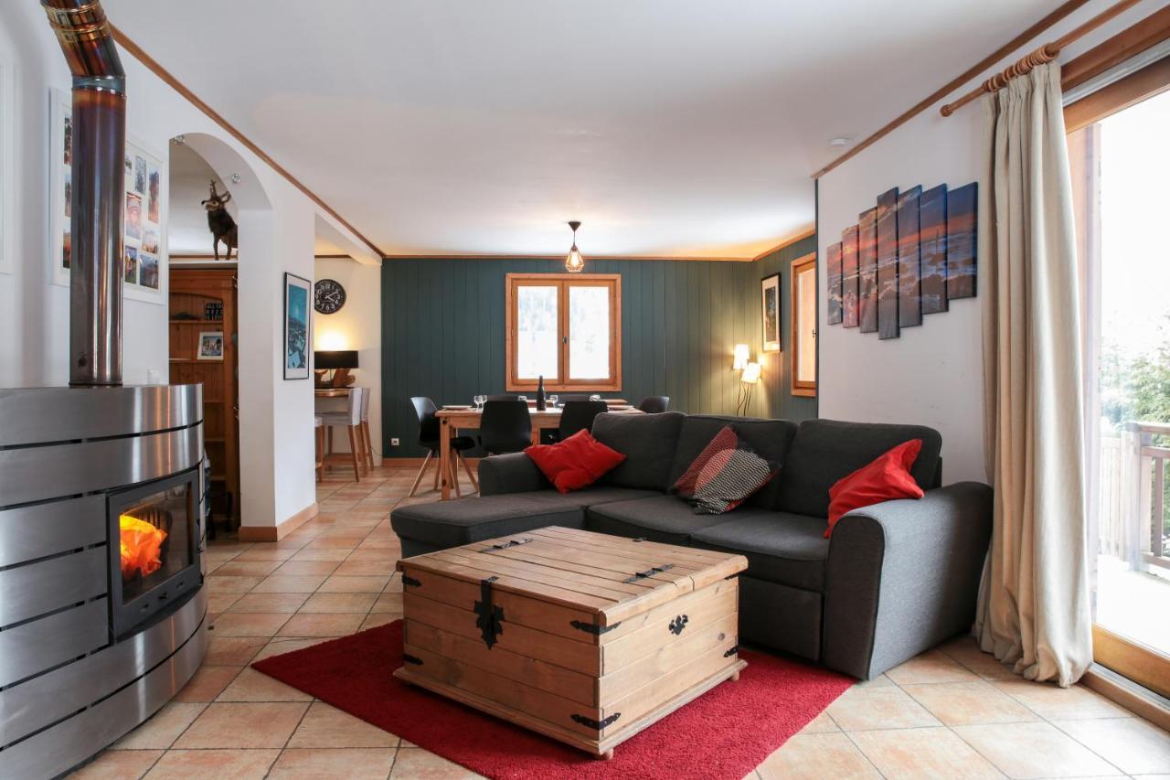 Chamonix Large Chalet, Sleeps 12, 200M2, 5 Bedroom, 4 Bathroom, Garden, Jacuzzi, Sauna Esterno foto