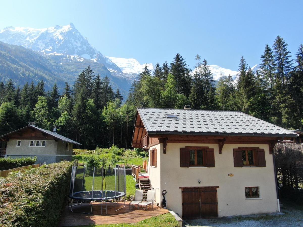 Chamonix Large Chalet, Sleeps 12, 200M2, 5 Bedroom, 4 Bathroom, Garden, Jacuzzi, Sauna Esterno foto