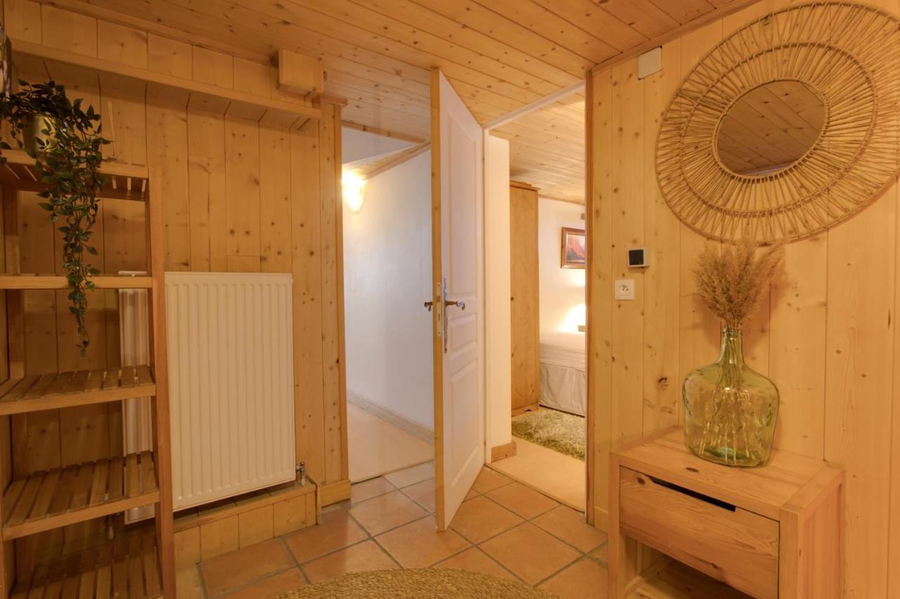 Chamonix Large Chalet, Sleeps 12, 200M2, 5 Bedroom, 4 Bathroom, Garden, Jacuzzi, Sauna Esterno foto